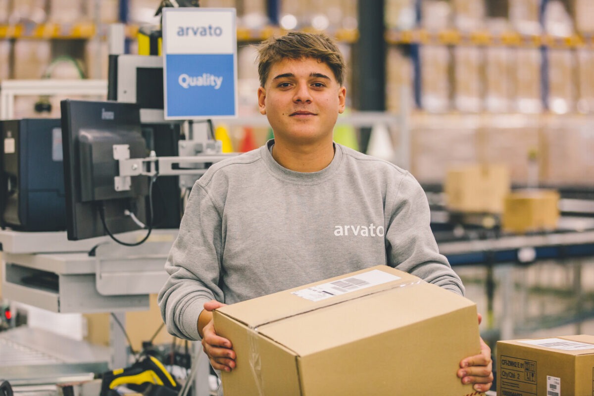 Logistyka dla branży Beauty – wyzwania, procesy i&nbsp;fulfillment e-commerce